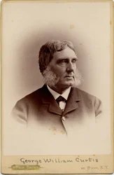 George William Curtis (1824-92), écrivain américain; photo par Pach Brothers, New York